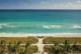 8855 Collins Ave, Unit 9E in Surfside, FL - Building Photo - Building Photo