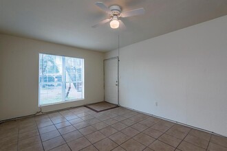 6810 Westover St in Houston, TX - Foto de edificio - Building Photo