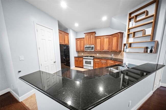 property at 3123 Dallas St