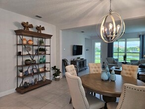 9985 SW Trumpet Tree Cir in Port St. Lucie, FL - Building Photo - Building Photo