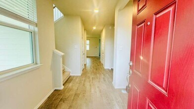 1305 Goforth Rd in Niederwald, TX - Building Photo - Building Photo