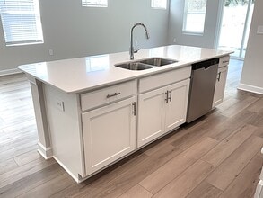 548 Crowder Pl in Simpsonville, SC - Building Photo - Building Photo