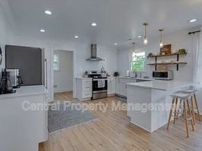 1126 N Hwy 25 Bypass in Travelers Rest, SC - Building Photo - Building Photo