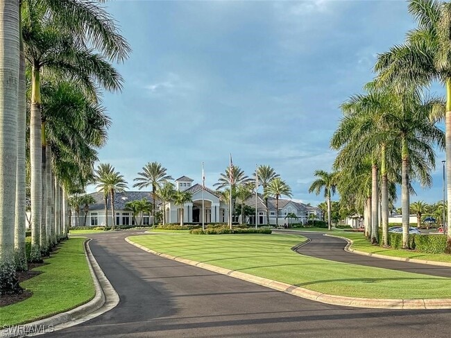 property at 10074 Oakhurst Way