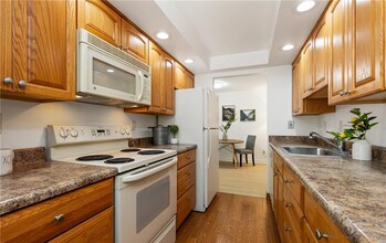 3710 25th Pl W in Seattle, WA - Building Photo - Building Photo