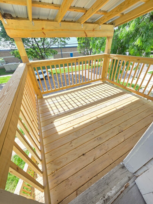 property at 1208 Princeton Ave