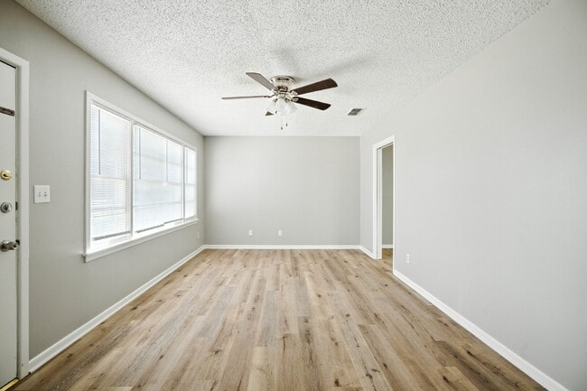 4208 42nd St in Lubbock, TX - Building Photo - Building Photo