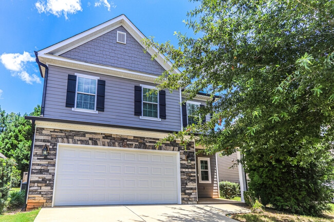 property at 987 Glenhaven Dr