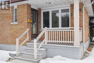 1299 Evans Blvd in Ottawa, ON - Building Photo - Building Photo