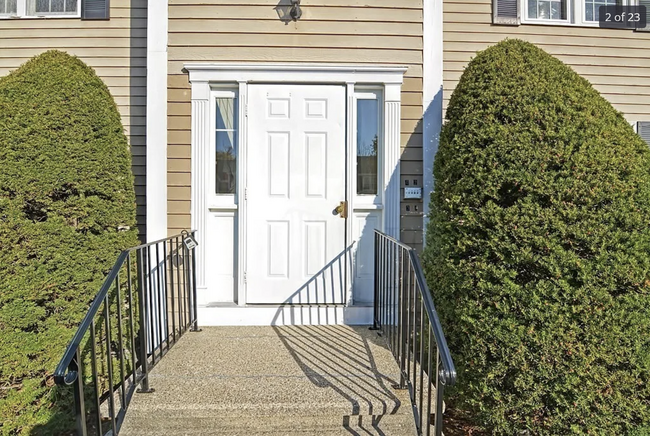 456 Mammoth Rd in Dracut, MA - Building Photo - Building Photo