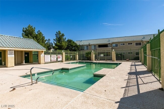 property at 1400 Jamielinn Ln