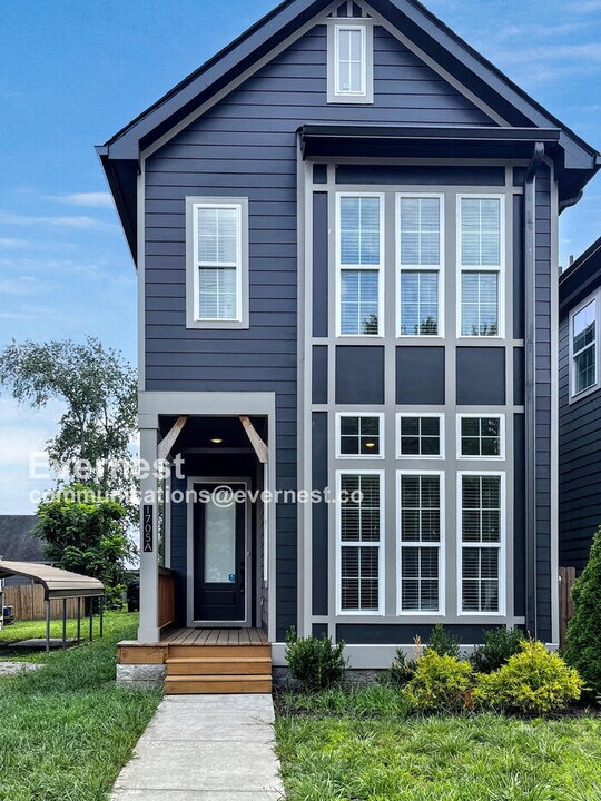 1705 Cass St in Nashville, TN - Building Photo