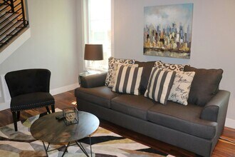 929 13th Ave S in Nashville, TN - Building Photo - Building Photo