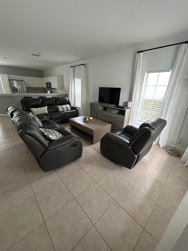 13517 Fountain View Blvd in Wellington, FL - Building Photo - Building Photo