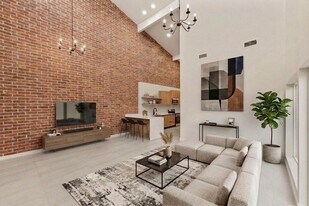 200 S Cynthia St in McAllen, TX - Building Photo