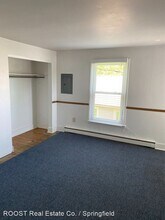 38 E Xenia Ave in Cedarville, OH - Building Photo - Building Photo