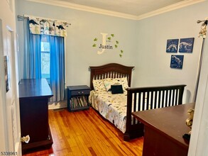 52 Hillcrest Ave-Unit -1 in Lodi, NJ - Building Photo - Building Photo