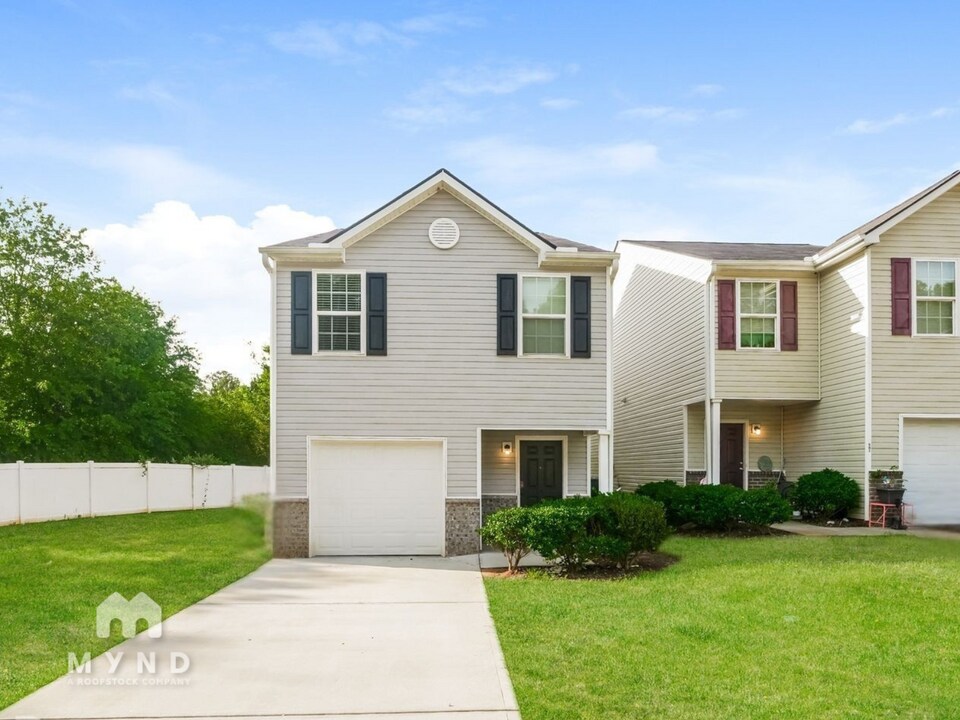 121 Alton Cir in Villa Rica, GA - Building Photo