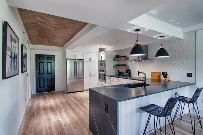 property at 2770 Polo Island Dr