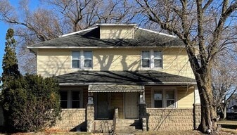 1912 Miami St, Unit 1910 in South Bend, IN - Building Photo