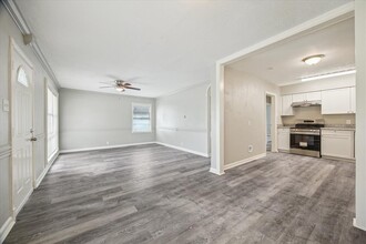 6306 Thrush Dr in Houston, TX - Building Photo - Building Photo