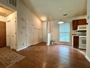 6718 Park Hickory Dr in Charlotte, NC - Building Photo - Building Photo