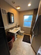 2530 Fillmore St in Hollywood, FL - Building Photo - Building Photo