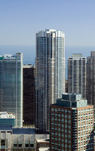 The Residences at River East in Chicago, IL - Foto de edificio - Building Photo