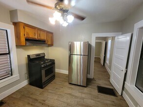 820 Broadway Avenue J in Galveston, TX - Building Photo - Building Photo