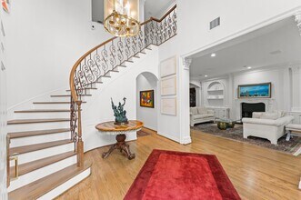 2222 Nantucket Dr in Houston, TX - Building Photo - Building Photo