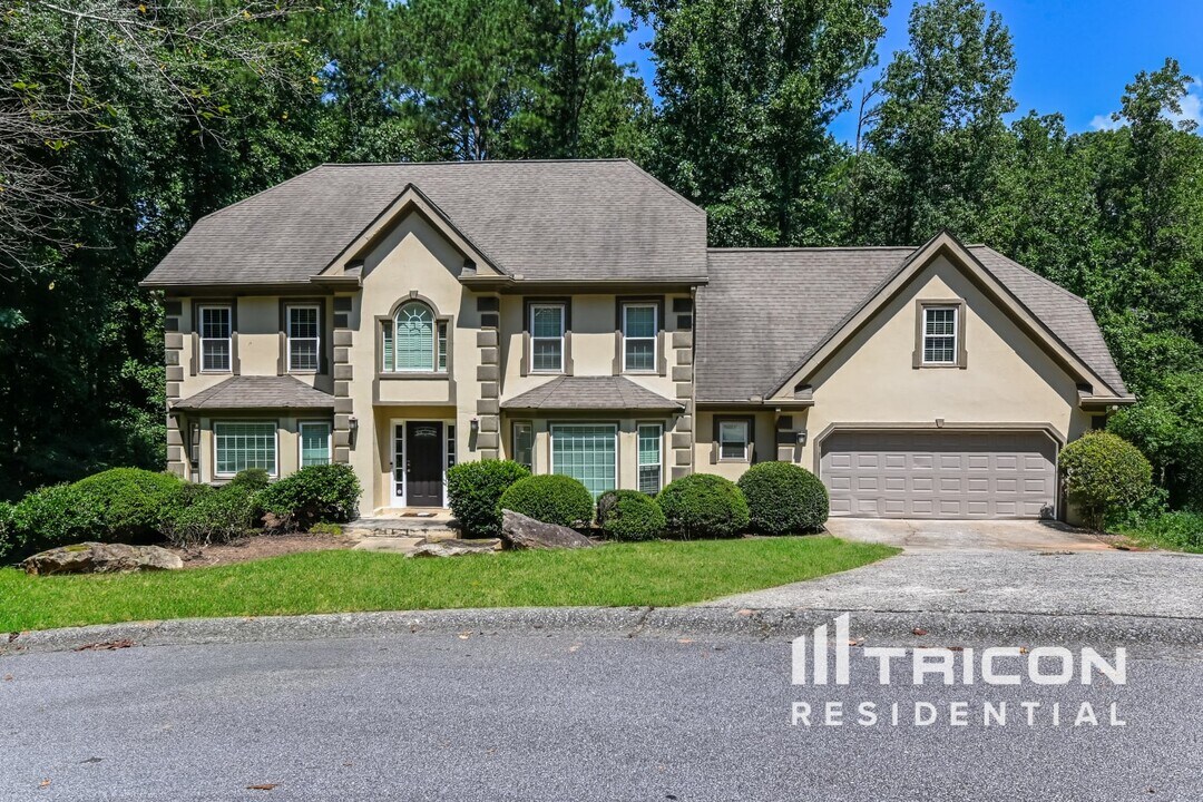 139 Shadowlake Ln SE in Marietta, GA - Foto de edificio