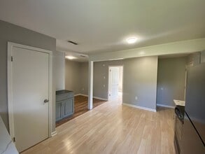 587 Florida Ave SE in Denham Springs, LA - Building Photo - Building Photo