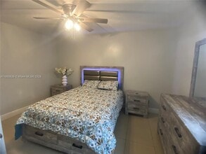 3500 NW 32nd Ct in Lauderdale Lakes, FL - Building Photo - Building Photo