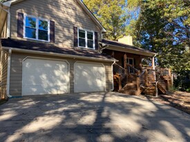 4341 Whiteleaf Way in Canton, GA - Building Photo