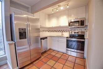 1306 Norwalk Ln in Austin, TX - Building Photo - Building Photo