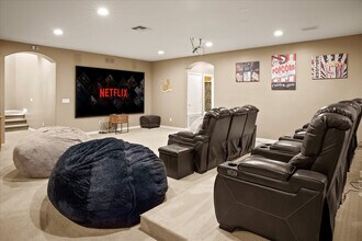 8429 W Northview Ave in Glendale, AZ - Building Photo - Building Photo