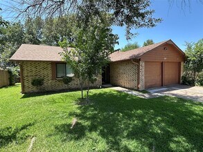 917 Cherrywood Trail in Mesquite, TX - Building Photo - Building Photo