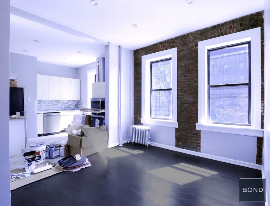 469 West 157th Street in New York, NY - Building Photo