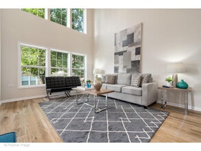 16151 Hackney Dr in Orland Park, IL - Building Photo - Building Photo