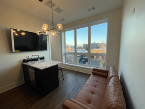 1647 W Hubbard St in Chicago, IL - Building Photo - Building Photo