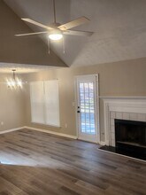 1335 Sweetwater Blf in Snellville, GA - Building Photo - Building Photo