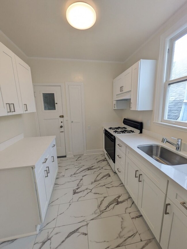 126 2nd Ave in San Francisco, CA - Building Photo - Building Photo