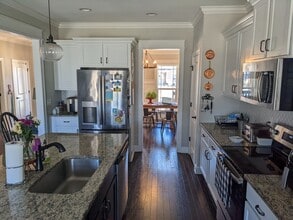 7458 White Pine Dr in Ooltewah, TN - Foto de edificio - Building Photo