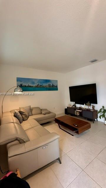3425 W 113th St in Hialeah, FL - Building Photo - Building Photo