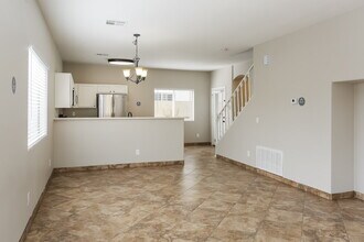 7210 S 8th Pl in Phoenix, AZ - Building Photo - Building Photo