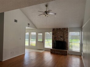 22823 Deville Dr in Katy, TX - Building Photo - Building Photo