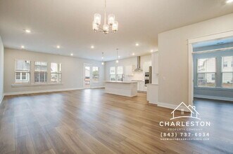 412 Parish Farms Dr in Summerville, SC - Building Photo - Building Photo