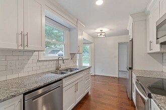 723 Riverview Dr in Franklin, TN - Building Photo - Building Photo