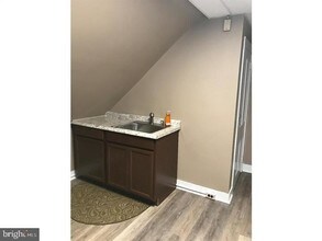 176 Madison Ave-Unit -176-3 in Mount Holly, NJ - Building Photo - Building Photo