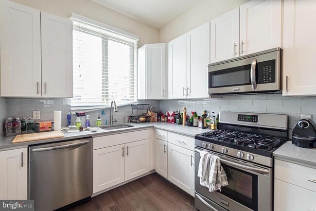property at 1775 Frankford Ave